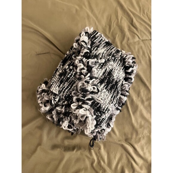 Cozy Handknit Infinity Scarf in Black & White - Picture 4 of 10